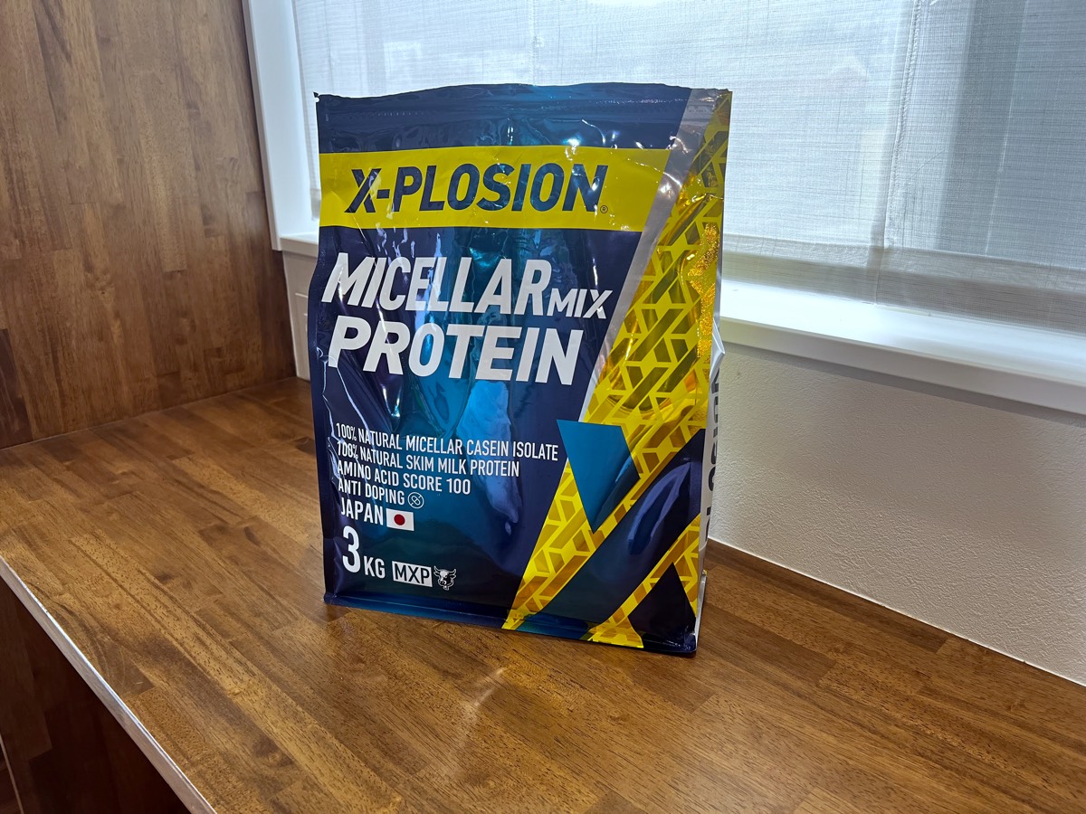 X-PLOSION ミセルミックスプロテイン MXP 3kg ミルクチョコレート味のパッケージ